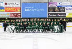 photo of women's hockey team