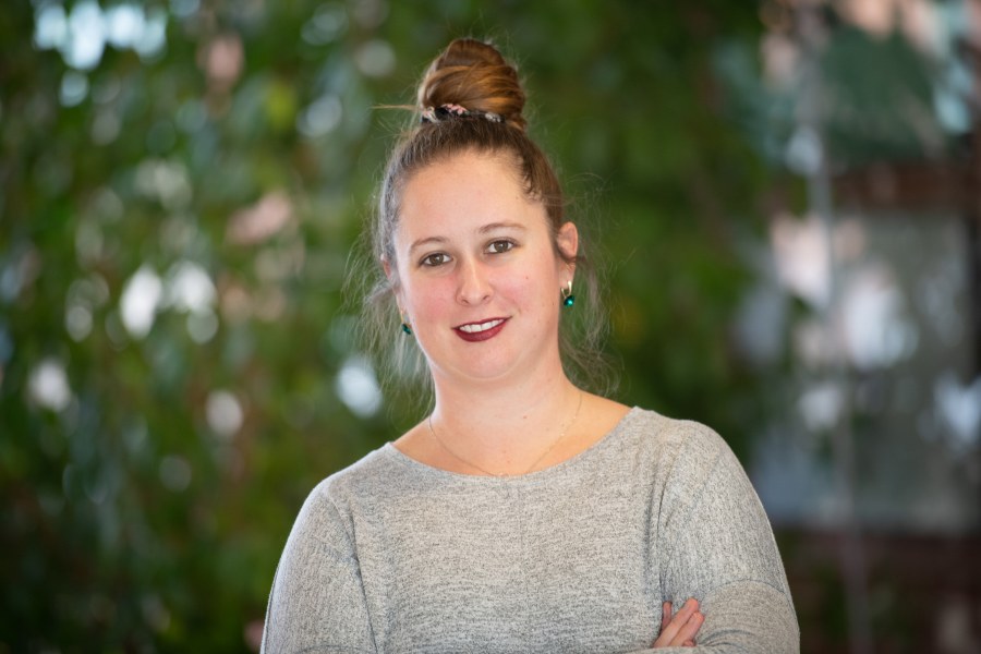 Dr. Katie Hoddinott honoured with PEIVMA Leadership Award. Dr. Katie Hoddinott honoured with PEIVMA Leadership Award.