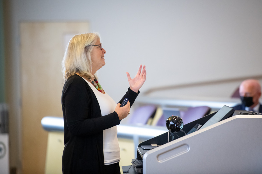 Dr. Marina (Nina) von Keyserlingk presenting at the R.G. Thomson Lecture. Dr. Marina (Nina) von Keyserlingk presenting at the R.G. Thomson Lecture.