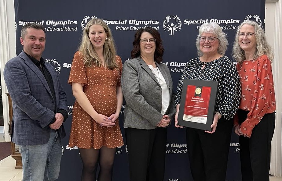 (Left to right): Robert Horne, president of the Special Olympics PEI board of directors; members of the UPEI Faculty of Nursing - Dr. Brianna Hughes, assistant professor; Dr. Patrice Drake, acting dean; Kathy Walsh, clinical nursing instructor; and Dr. Janet Loo, assistant professor. (Left to right): Robert Horne, president of the Special Olympics PEI board of directors; members of the UPEI Faculty of Nursing - Dr. Brianna Hughes, assistant professor; Dr. Patrice Drake, acting dean; Kathy Walsh, clinical nursing instructor; and Dr. Janet Loo, assistant professor.