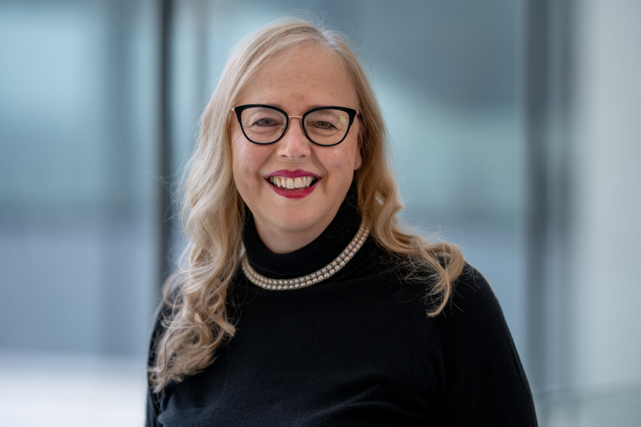 photo of woman wearing glasses