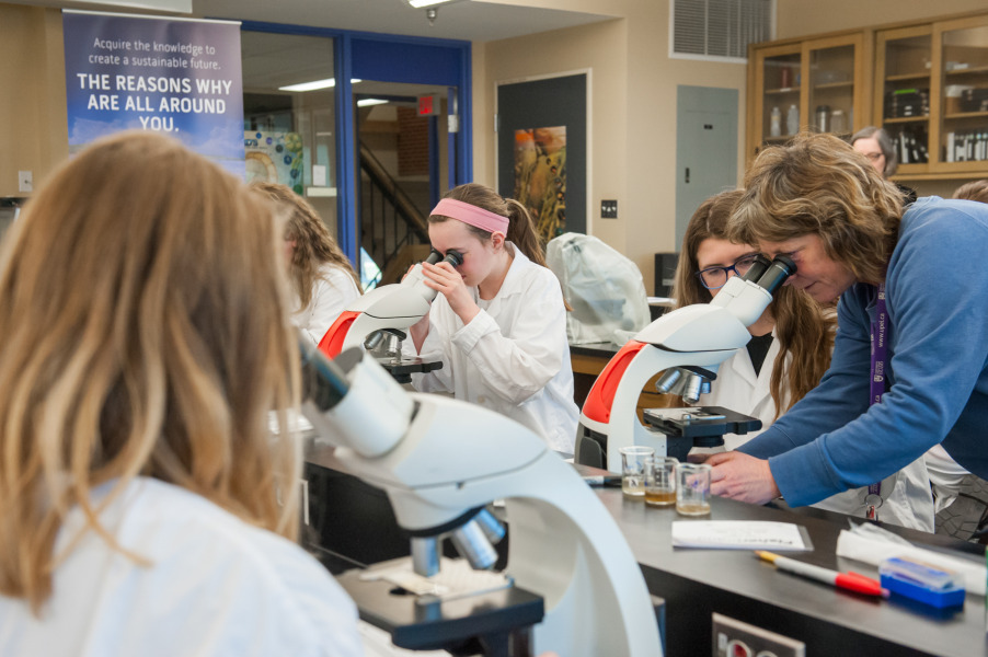 Girls Get WISE Challenge Day participants from a past event 