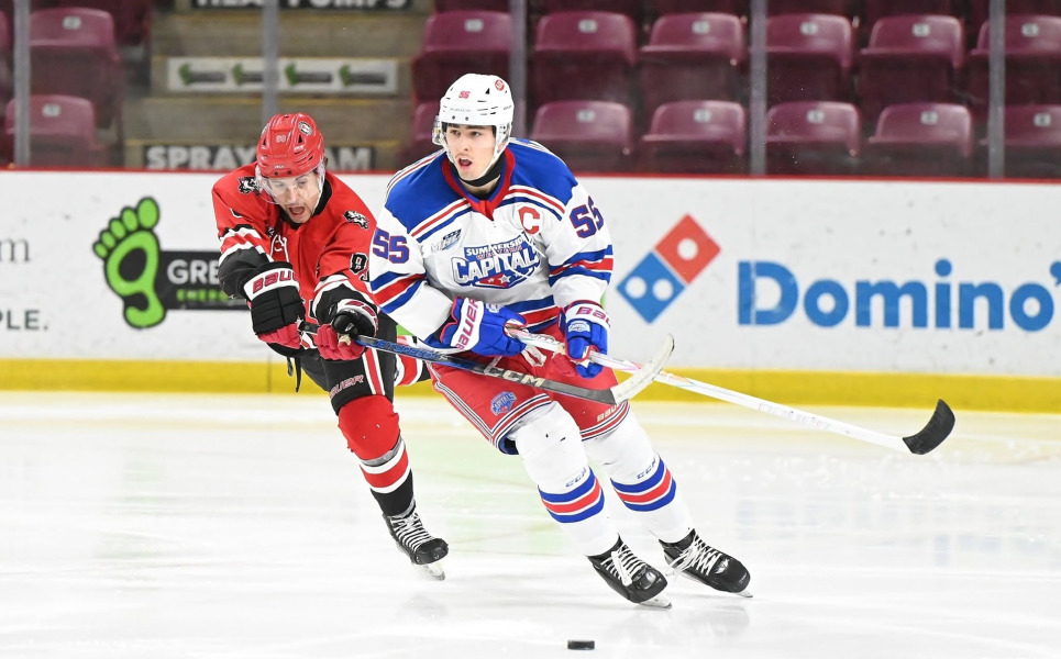 Defenceman Simon Mullen will join the UPEI Men’s Hockey Panthers for the 2026–27 season.