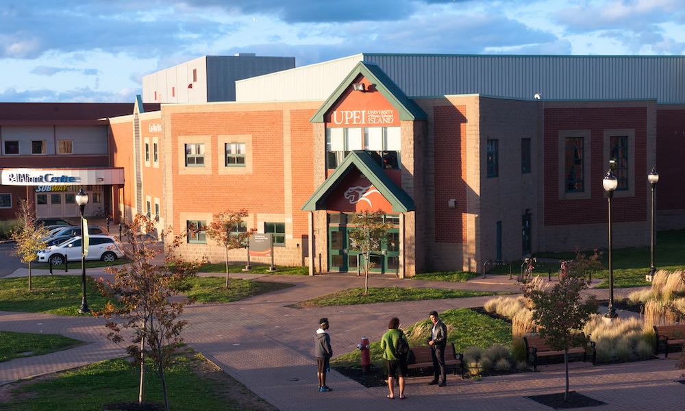 Chi-Wan Young Sports Centre exterior