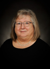 portrait photo of cathy vardy