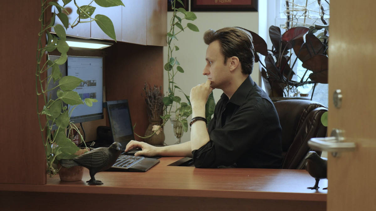 Dr. Scott Cassidy in an office