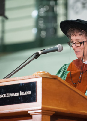 Dt. Elizabeth Epperly