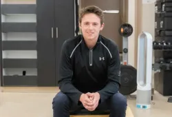a kinesiology student in the laboratory