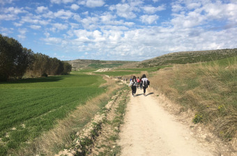 students walking the camino de santiago