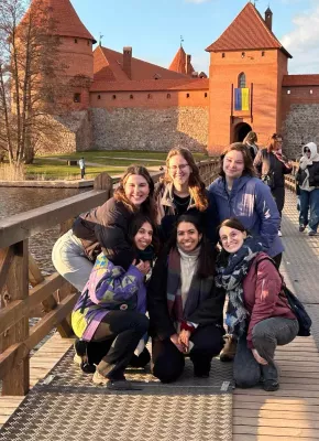 UPEI student Kathleen and five study abroad friends
