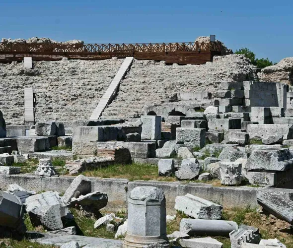 ancient ruins of Nicaea